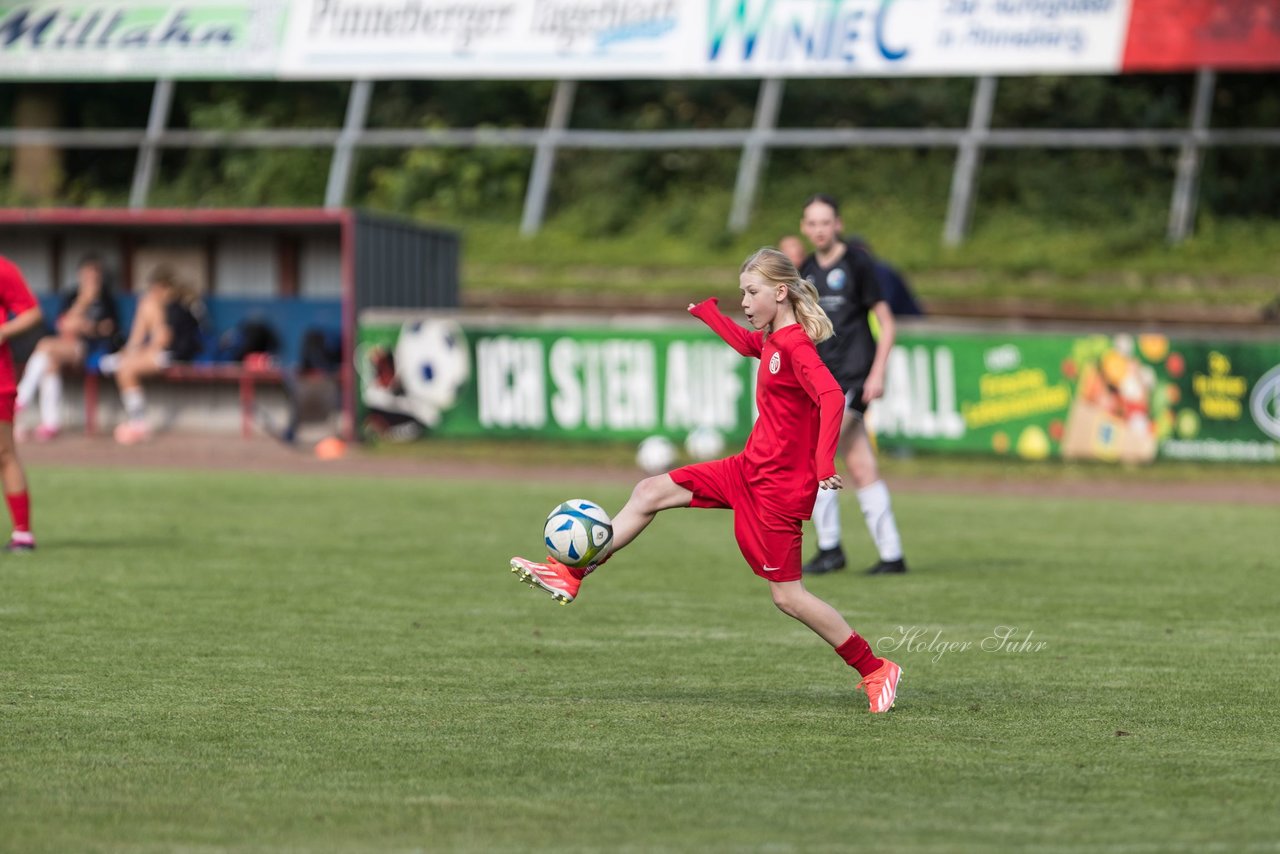 Bild 259 - wCJ VfL Pinneberg - Eimsbuetteler TV : Ergebnis: 0:5